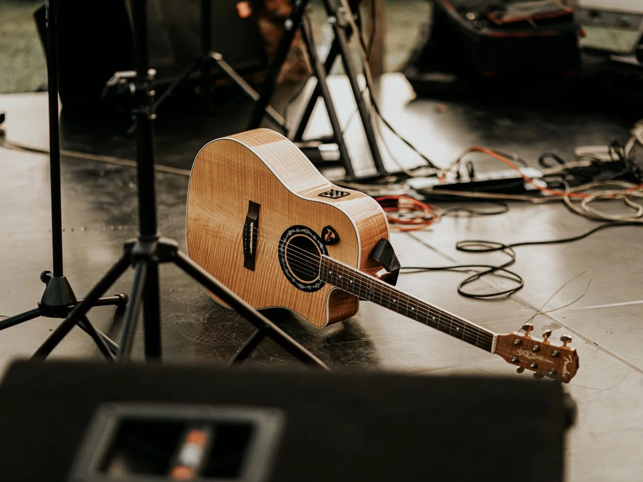Lifestyle photograph for the Thursday jazz evening concept